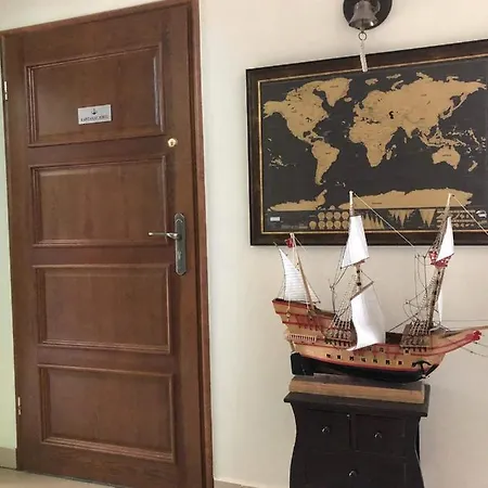 Rum i privatbostad Papaj *